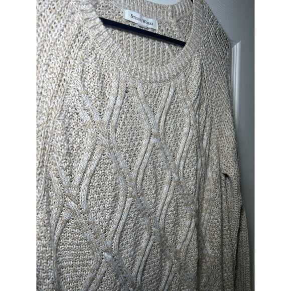Studio Works Women’s Long Sleeve Pull Over Cable Knit Sweater Beige Size Medium - Picture 4 of 6